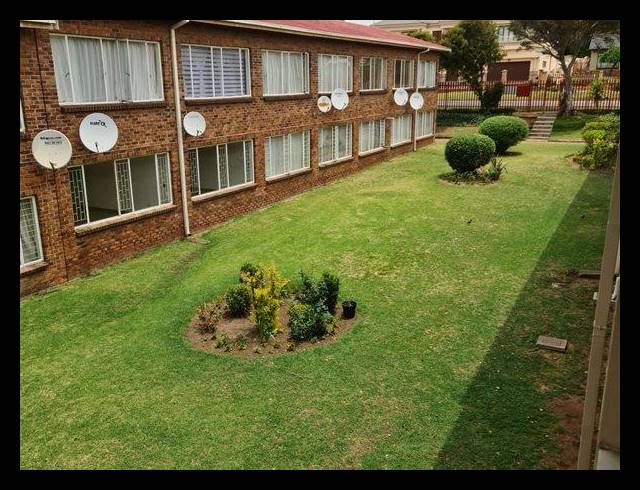 2 BEDROOM APARTMENT FOR SALE IN EDLEEN